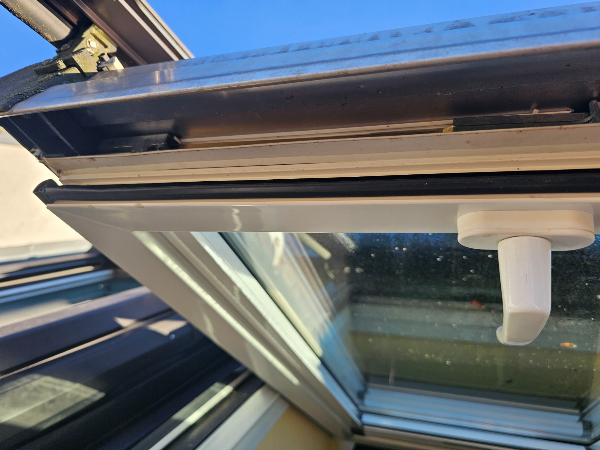 Dachflächenfenster Service – Mechanik